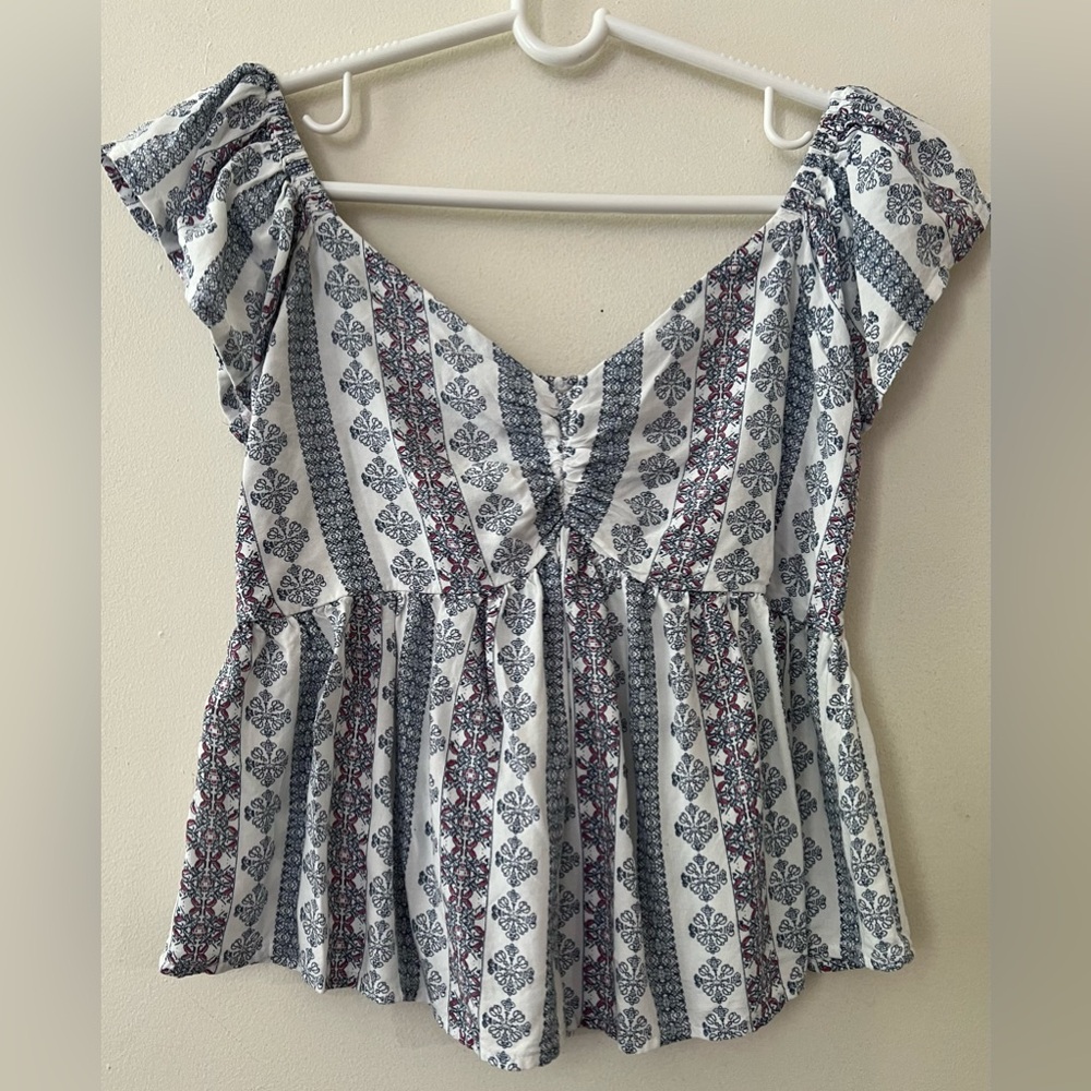 Japna Blue and White Patterned Blouse